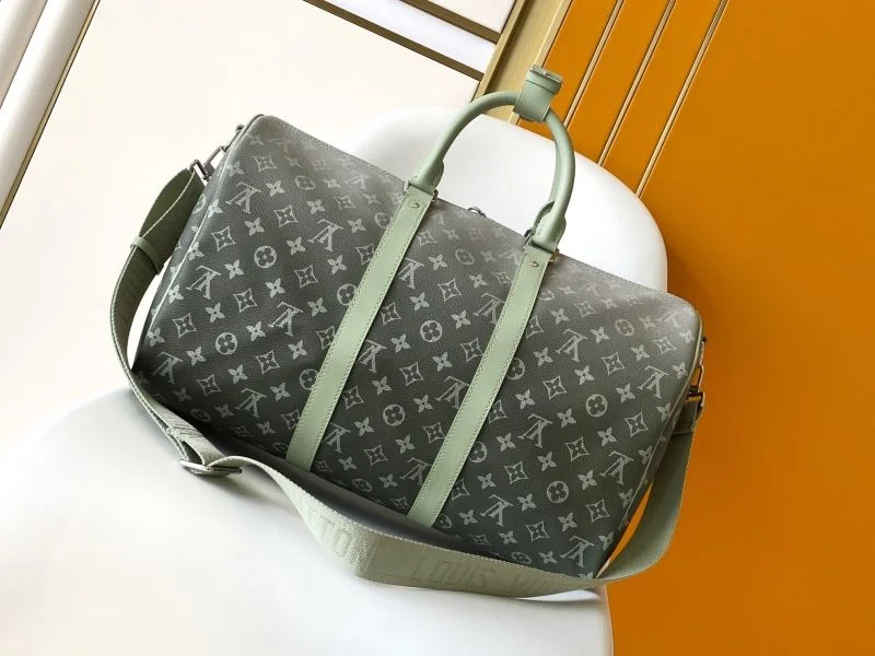 Functional Louis Vuitton Travel Bags 42196