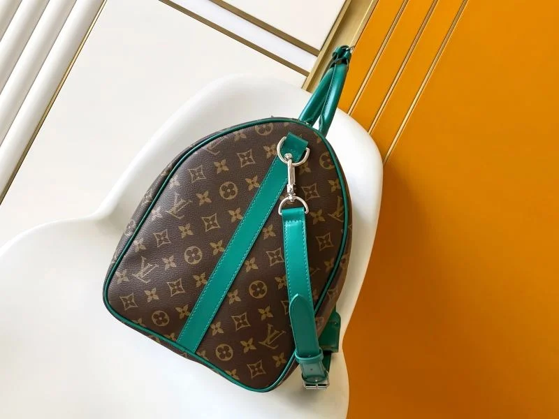 Louis Vuitton Travel Bags Lightweight 37602