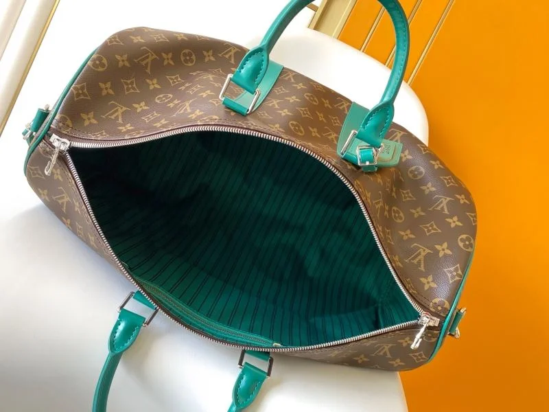 Louis Vuitton Travel Bags Lightweight 37602