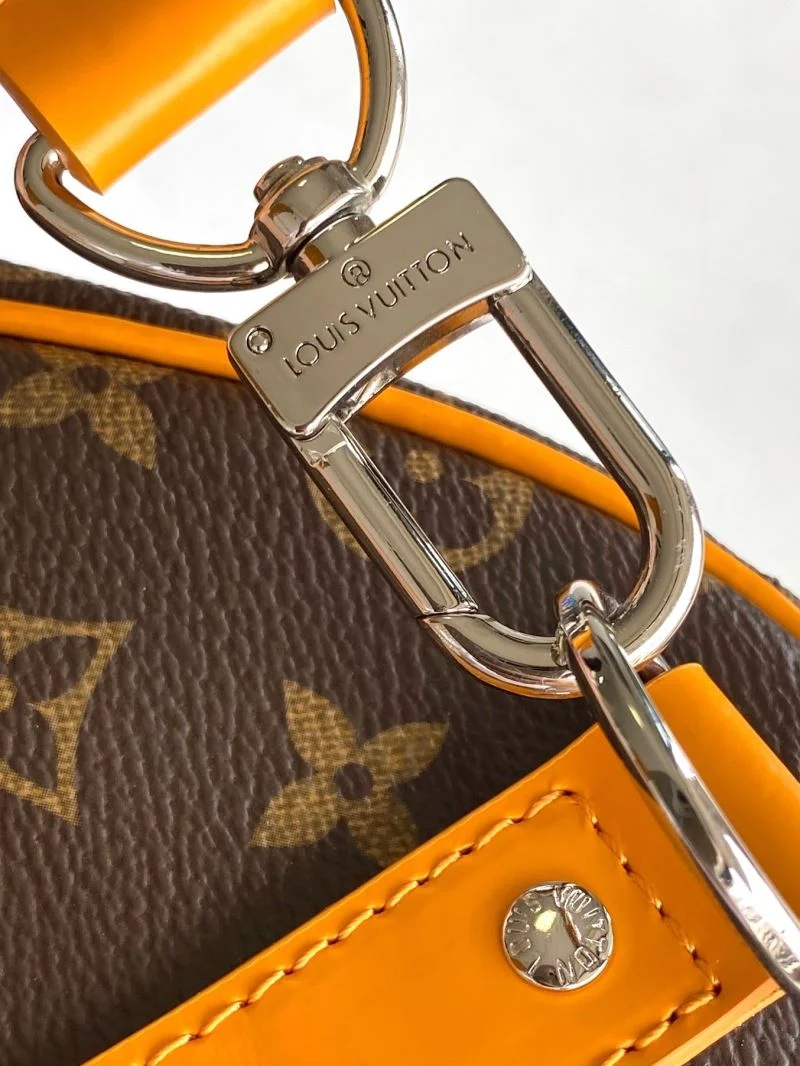Soft Louis Vuitton Travel Bags 42151