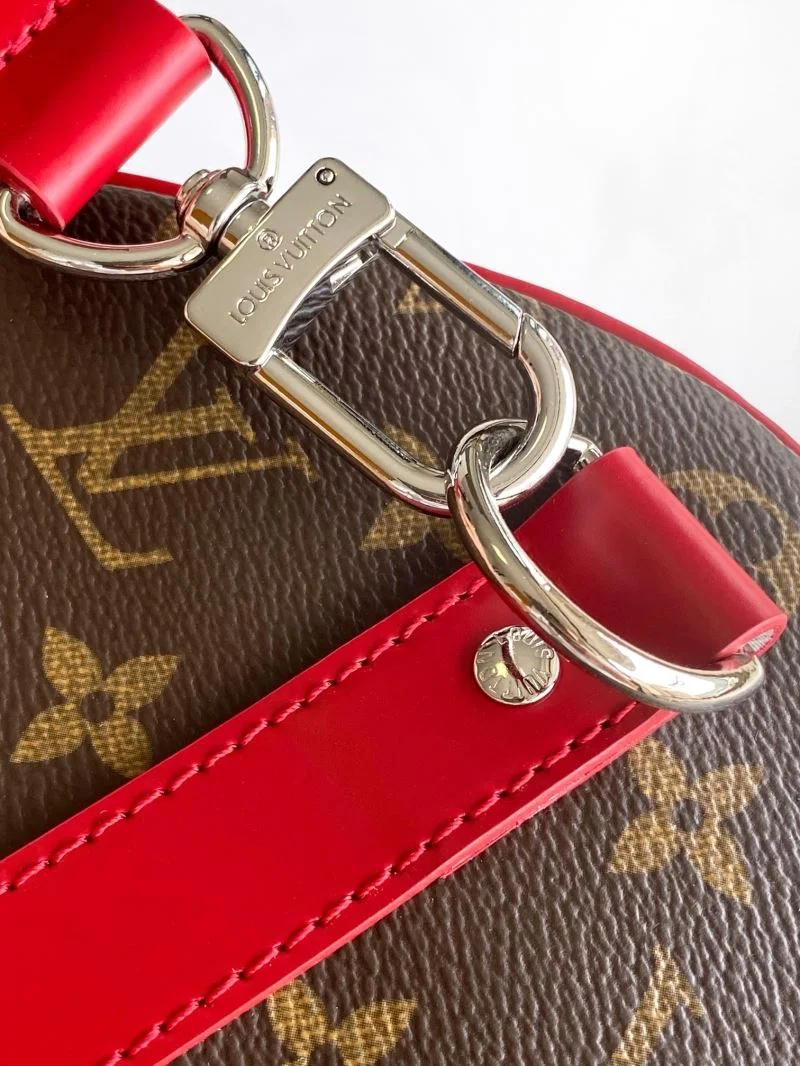 Louis Vuitton Travel Bags Minimalist 42147