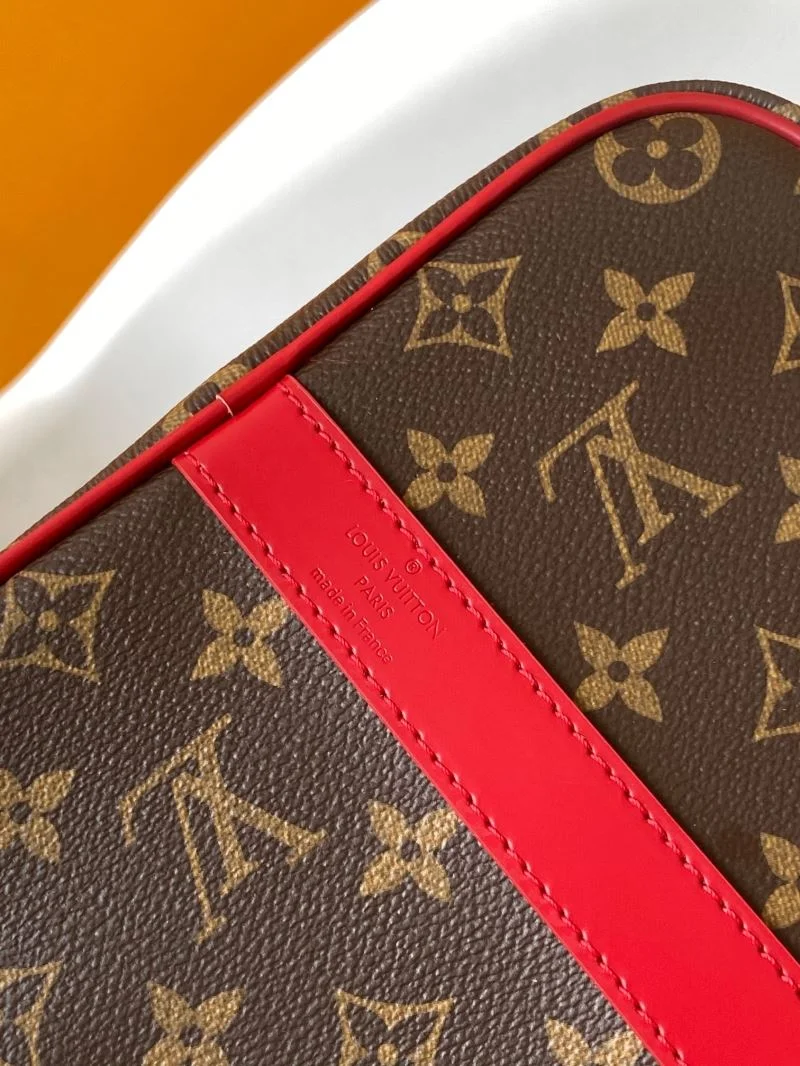 Louis Vuitton Travel Bags Minimalist 42147