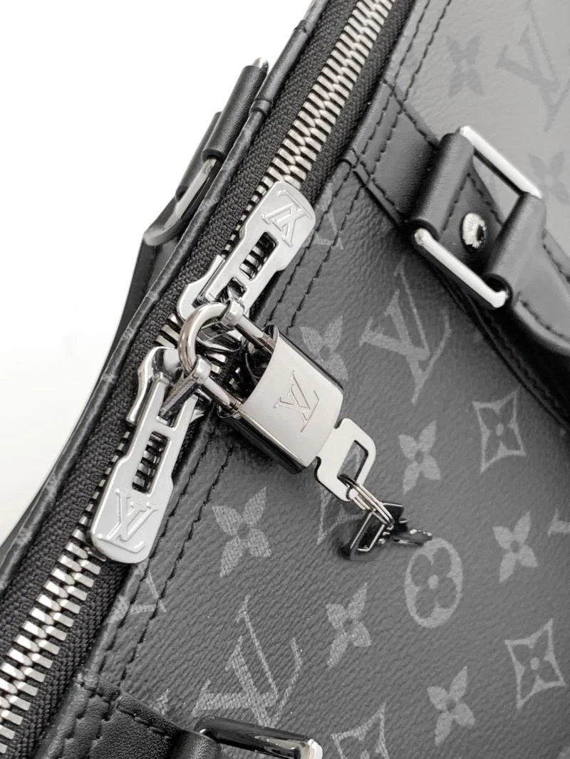 Classic Louis Vuitton Travel Bags 42140