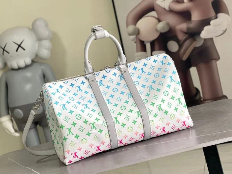 RelaxedFit Louis Vuitton Travel Bags 42180
