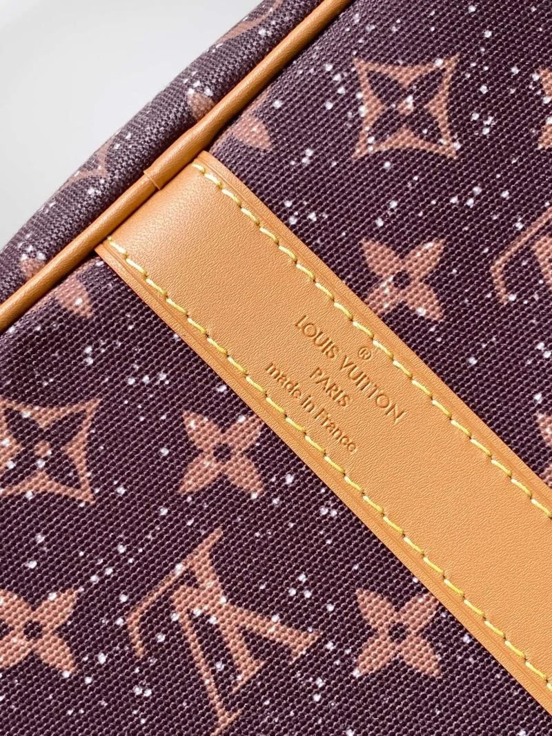 SmoothTexture Louis Vuitton Travel Bags 42145