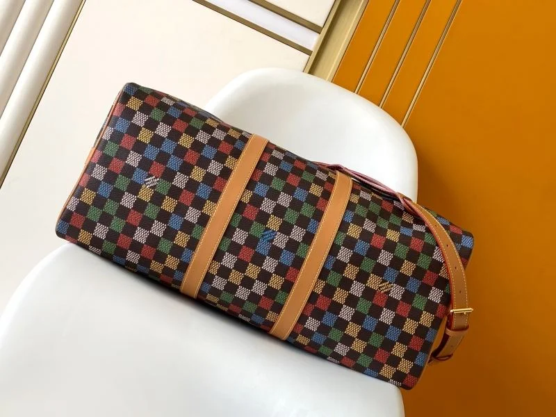 Compact Louis Vuitton Travel Bags 42135