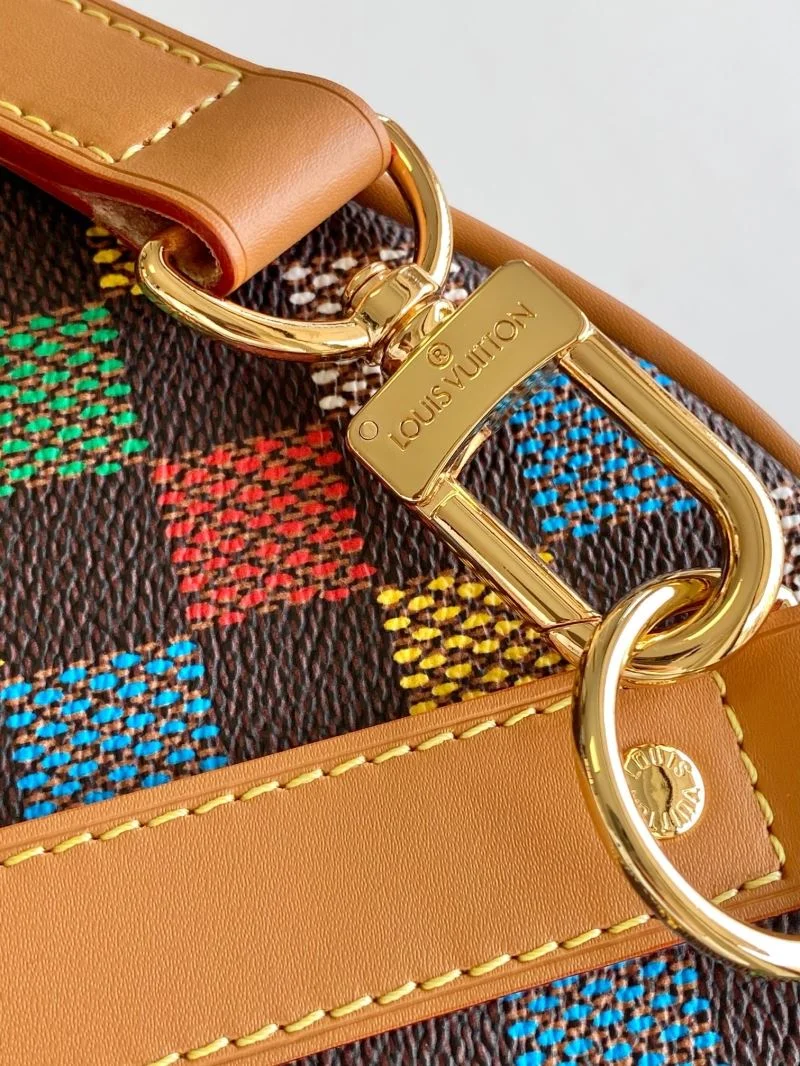 Compact Louis Vuitton Travel Bags 42135