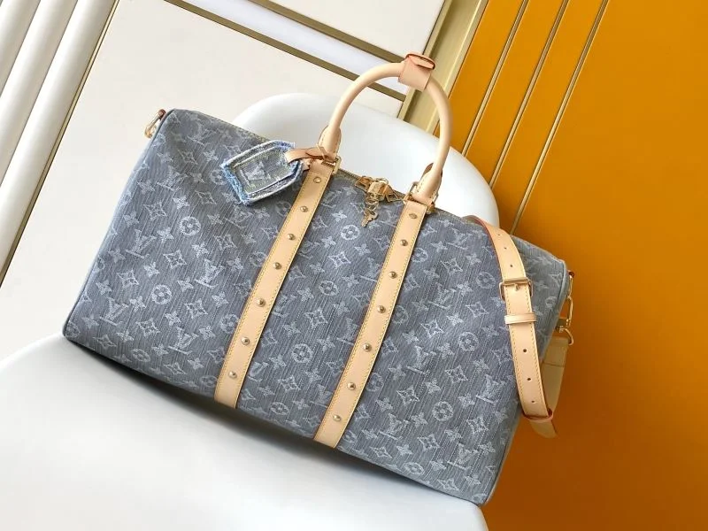 Louis Vuitton Travel Bags Seasonal 42129