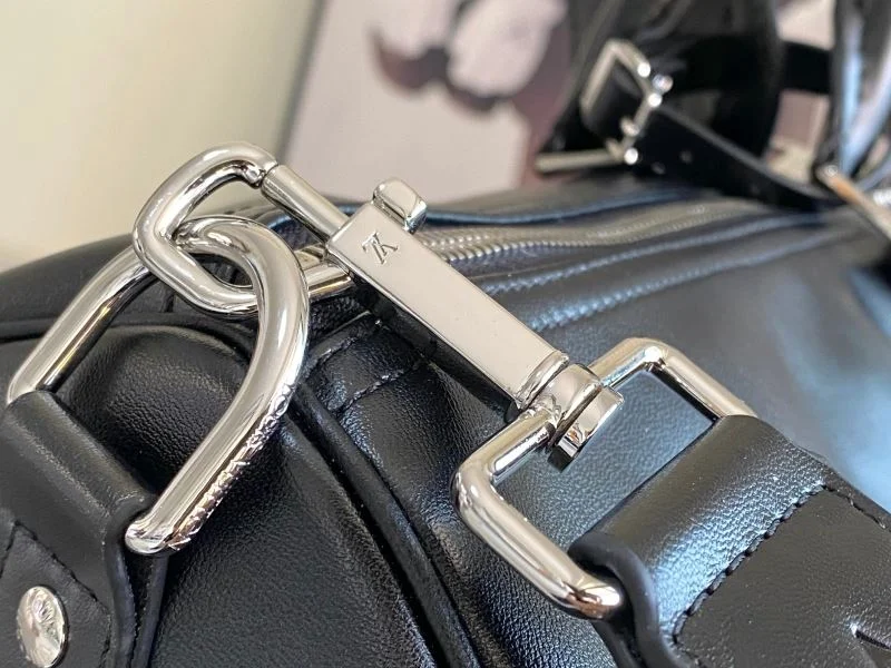 MultiPurpose Louis Vuitton Travel Bags 41831