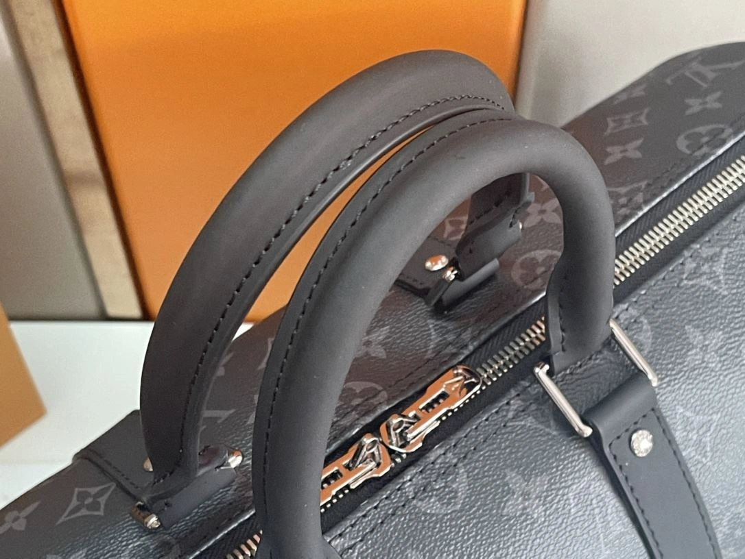 Effortless Louis Vuitton Travel Bags 91787