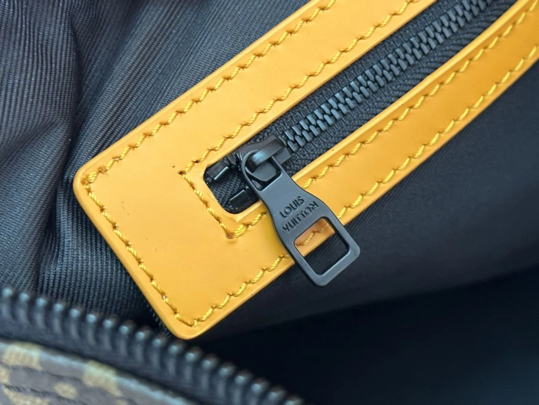 Louis Vuitton Travel Bags Soft 91786