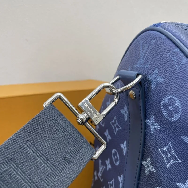 Louis Vuitton Travel Bags Elegant 41691