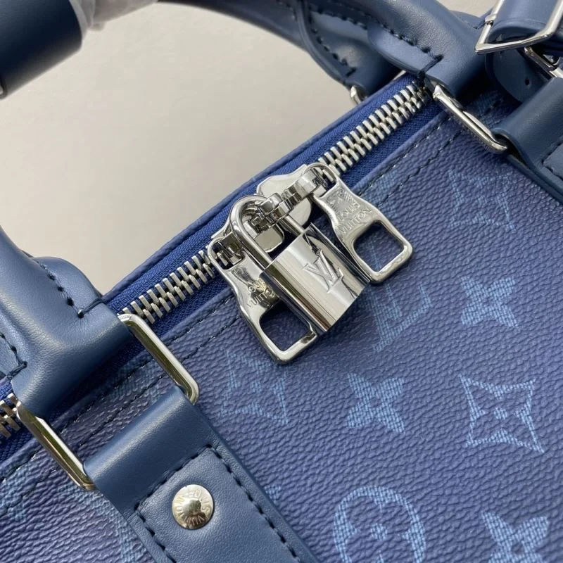 Louis Vuitton Travel Bags Elegant 41691