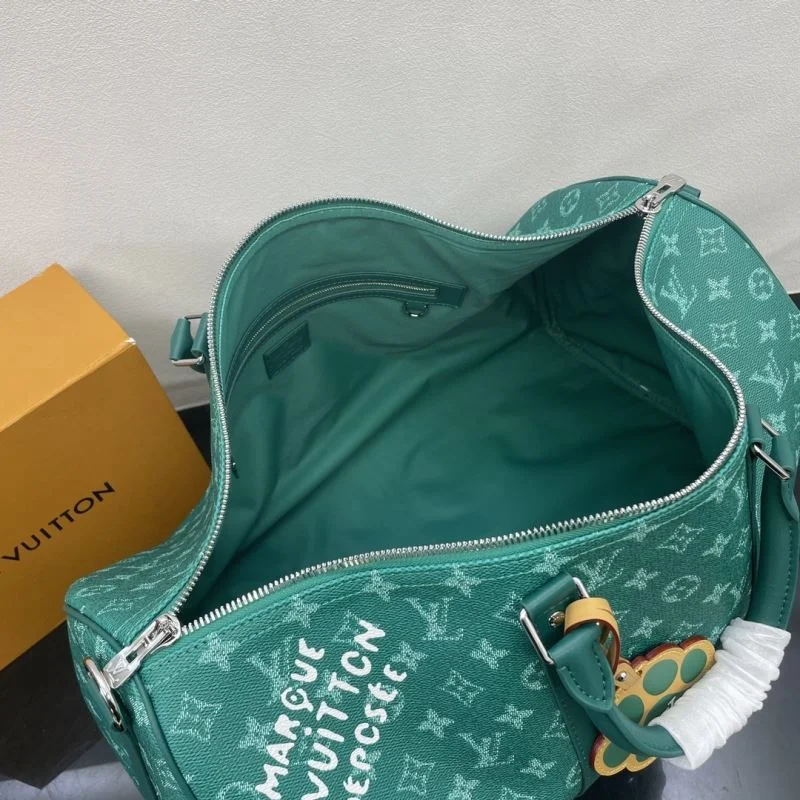 Louis Vuitton Travel Bags Stylish 41687