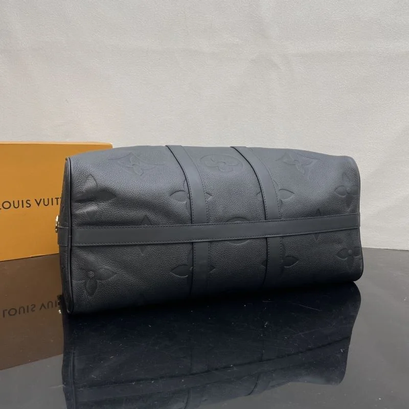 Sustainable Louis Vuitton Travel Bags 41686