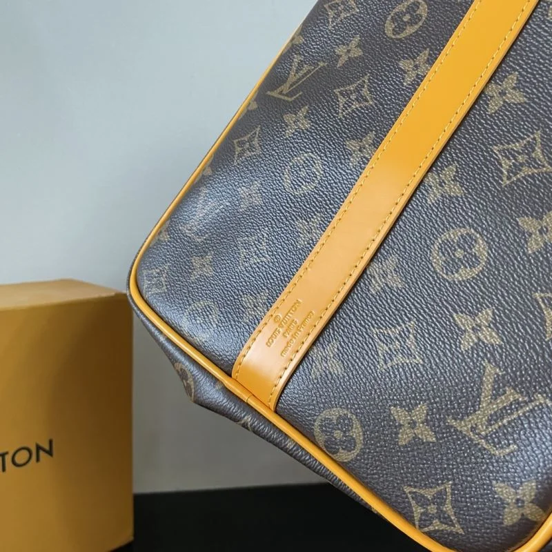 Louis Vuitton Travel Bags Youthful 41470