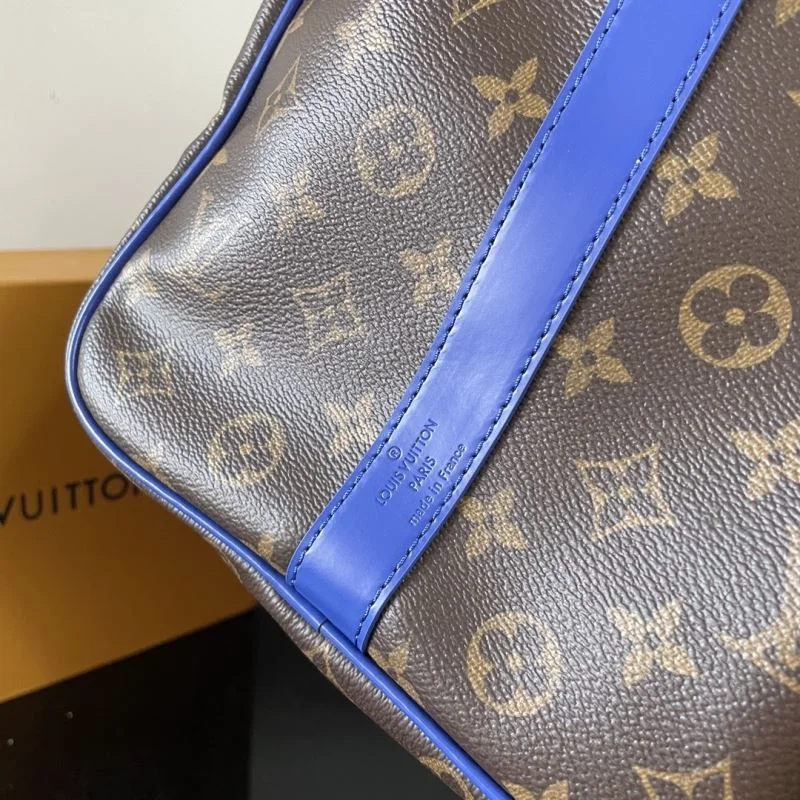 Louis Vuitton Travel Bags Functional 41480