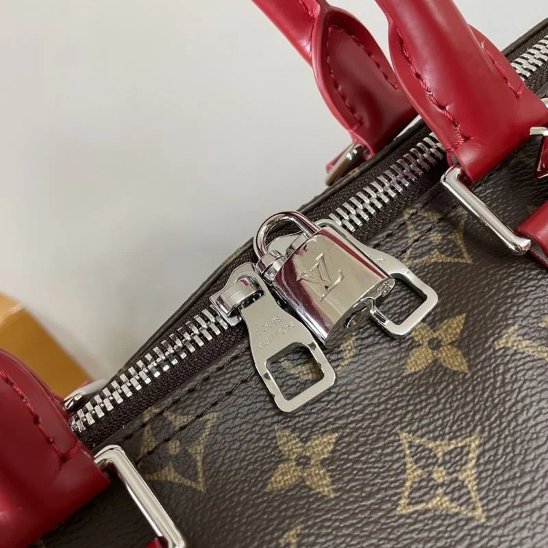 Practical Louis Vuitton Travel Bags 41469