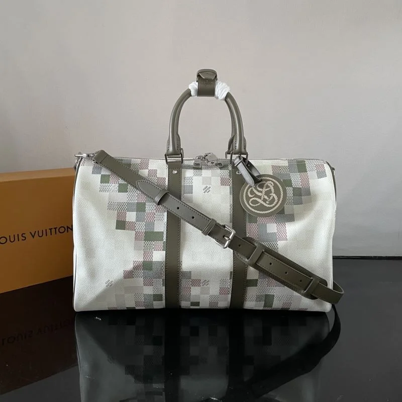 Louis Vuitton Travel Bags RelaxedFit 41501