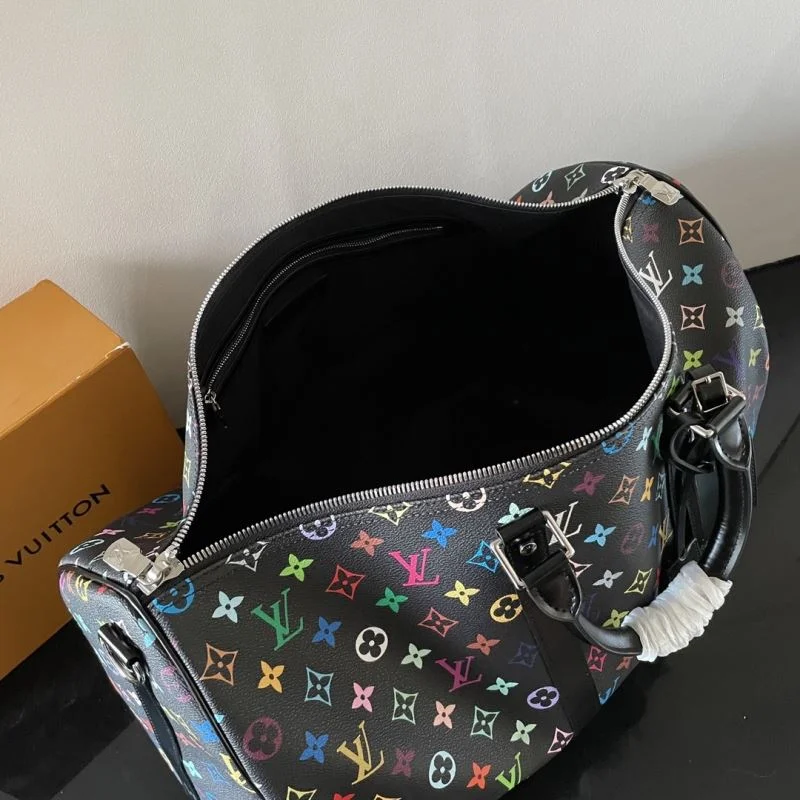 Flexible Louis Vuitton Travel Bags 41504