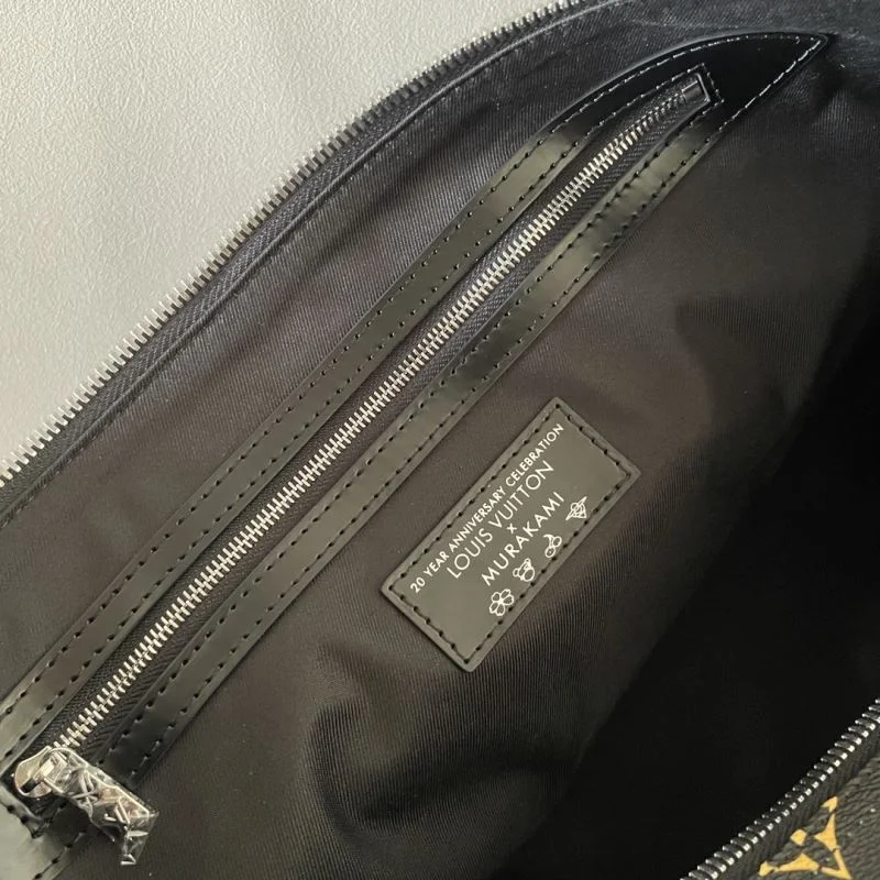 Flexible Louis Vuitton Travel Bags 41504