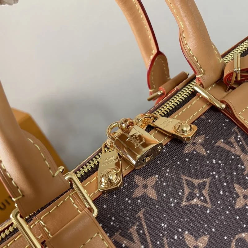 Supportive Louis Vuitton Travel Bags 41454