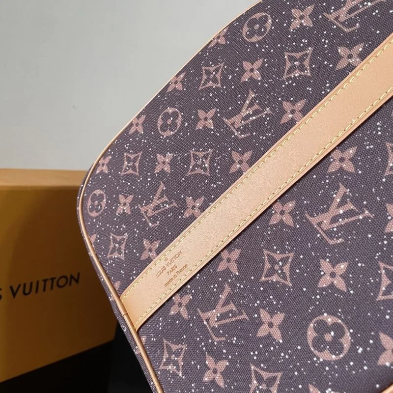 Supportive Louis Vuitton Travel Bags 41454