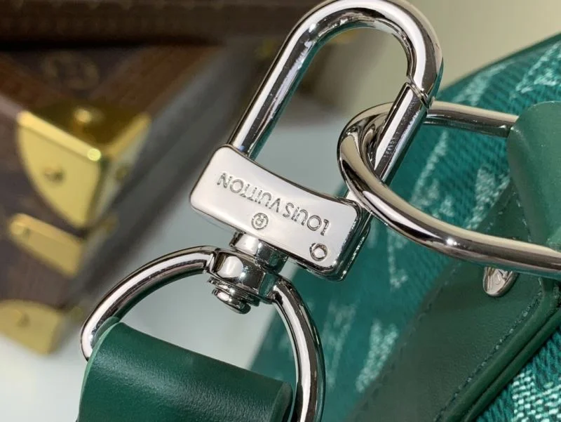 Soft Louis Vuitton Travel Bags 41086