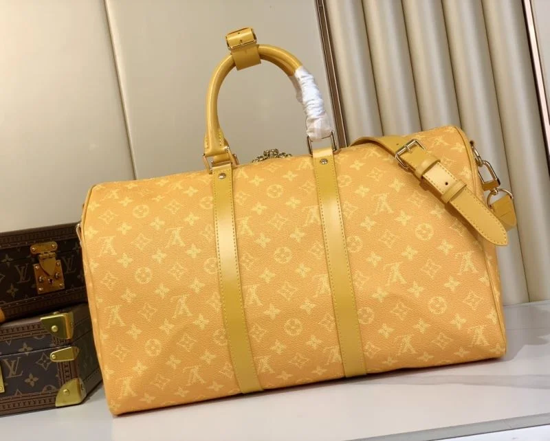 Sporty Louis Vuitton Travel Bags 41002