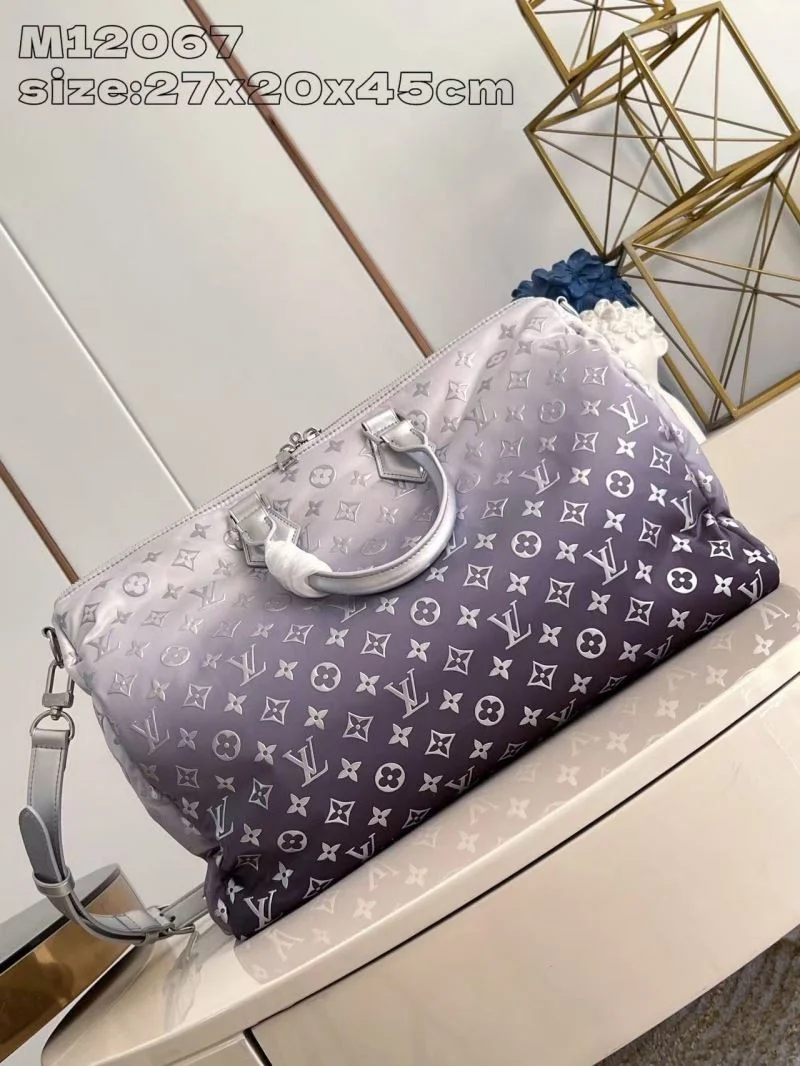 SmoothTexture Louis Vuitton Travel Bags 40987