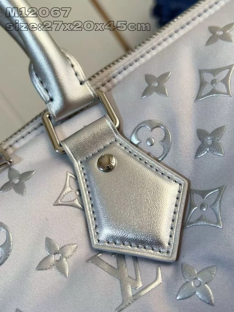 SmoothTexture Louis Vuitton Travel Bags 40987