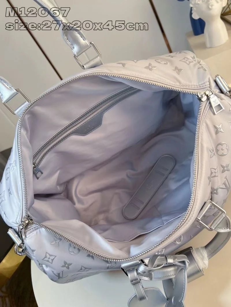 SmoothTexture Louis Vuitton Travel Bags 40987