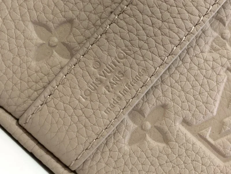Louis Vuitton Travel Bags GoAnywhere 40263