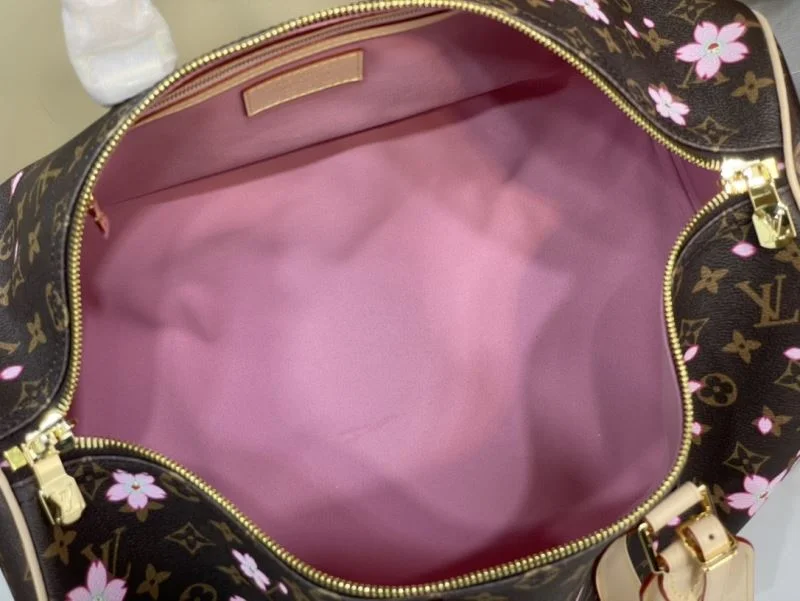 Practical Louis Vuitton Travel Bags 40262