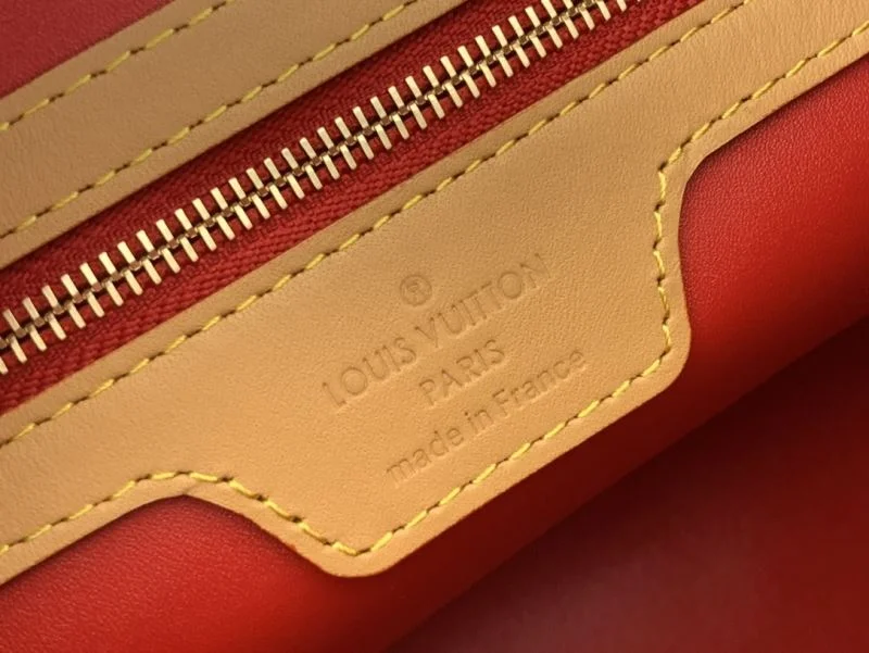 Popular Louis Vuitton Travel Bags 40258