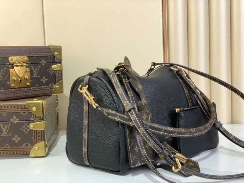 Louis Vuitton Travel Bags Lightweight 40259