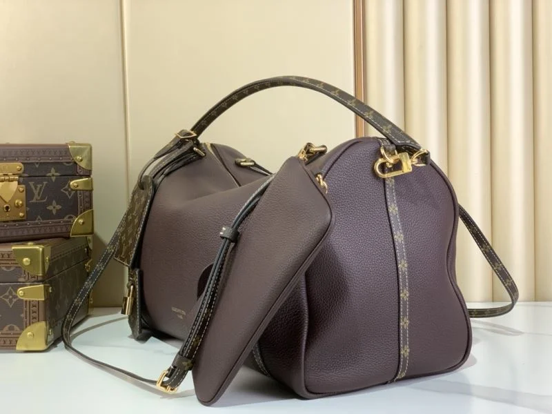 Unisex Louis Vuitton Travel Bags 40253