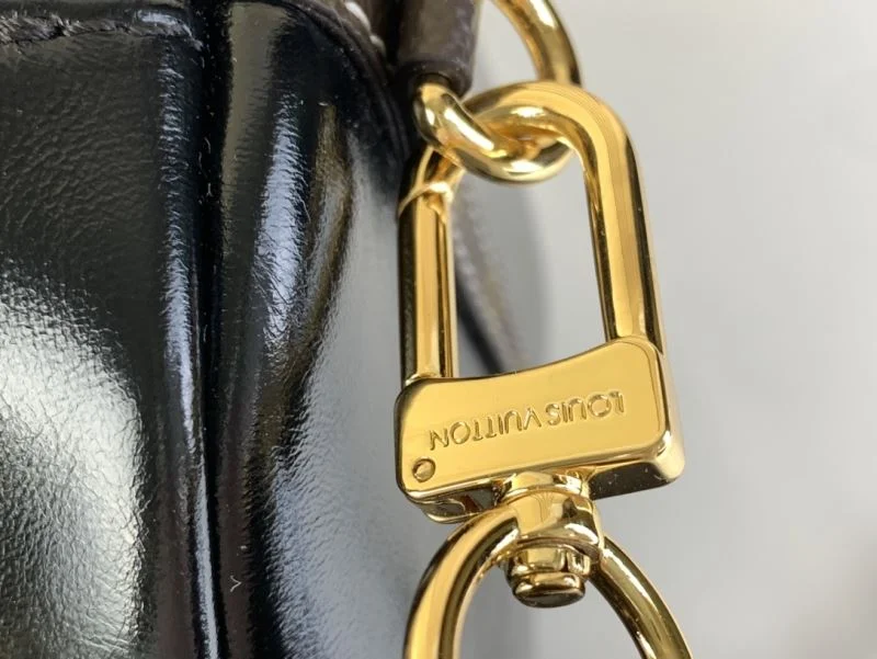 Louis Vuitton Travel Bags Sustainable 40291