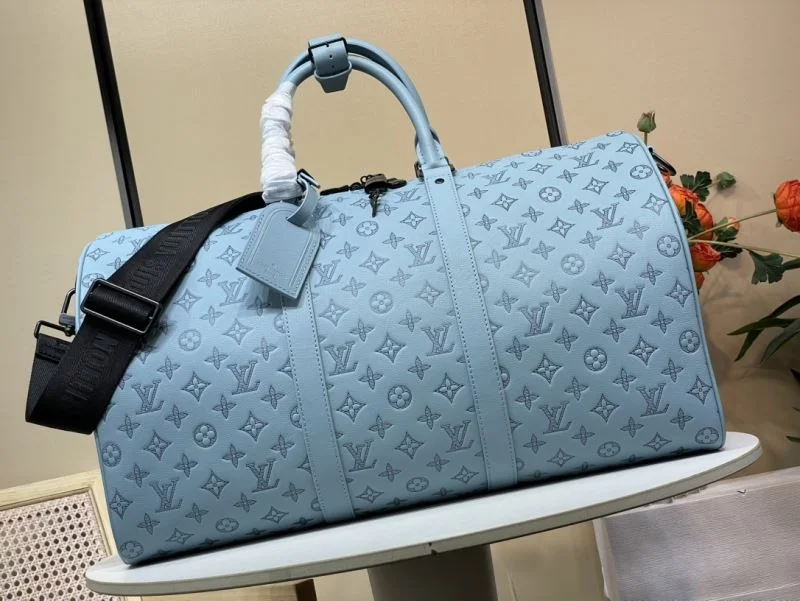 Practical Louis Vuitton Travel Bags 40277
