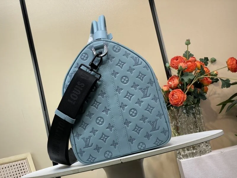 Practical Louis Vuitton Travel Bags 40277