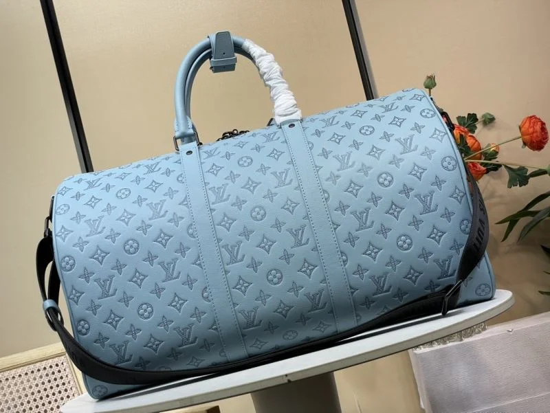 Practical Louis Vuitton Travel Bags 40277