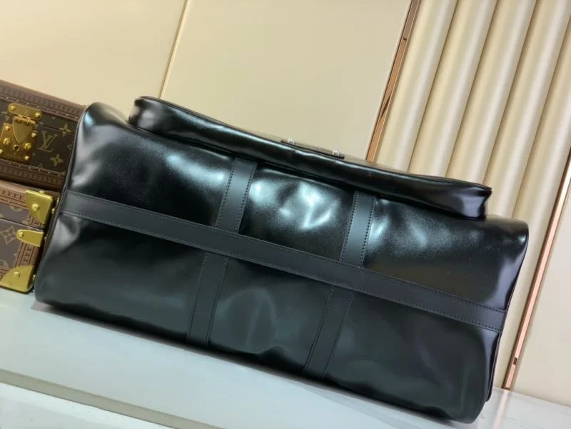 FreshLook Louis Vuitton Travel Bags 40272