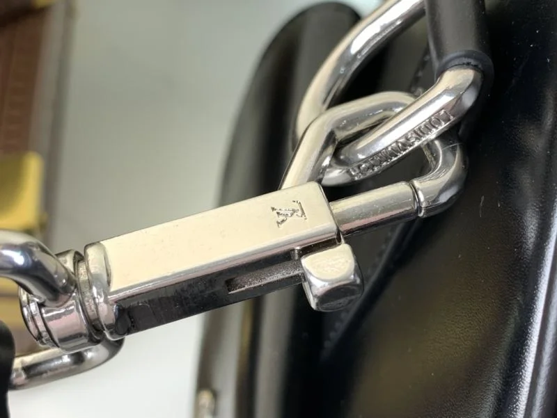 FreshLook Louis Vuitton Travel Bags 40272