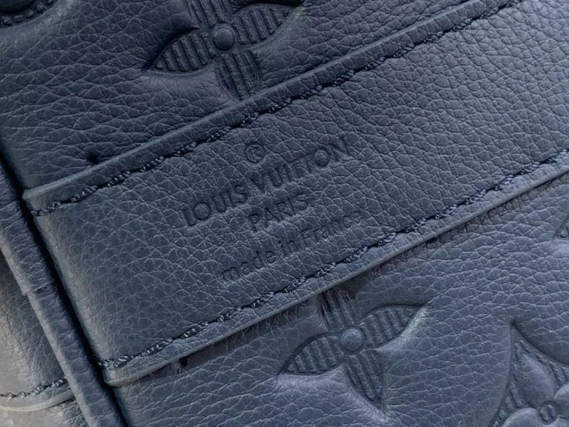 Louis Vuitton Travel Bags Neat 40255