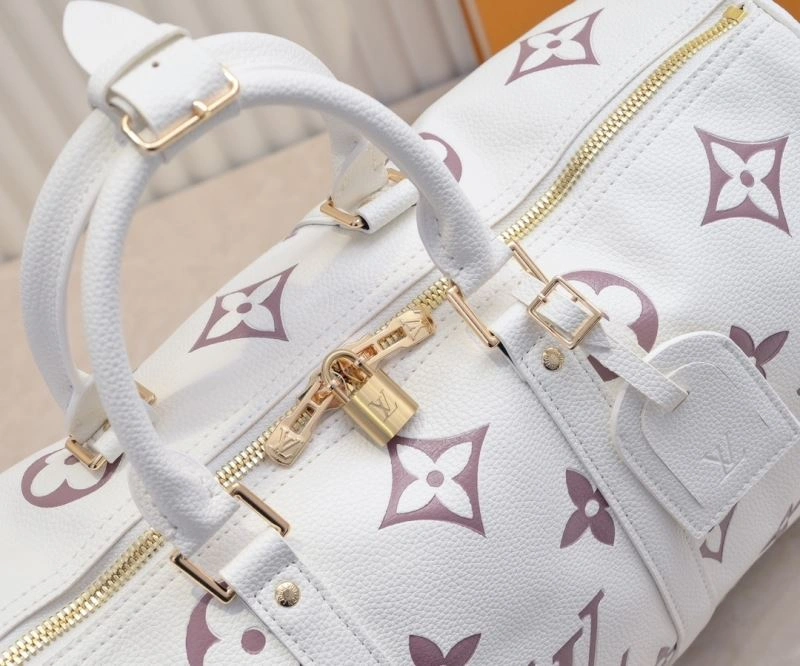 SmoothTexture Louis Vuitton Travel Bags 79141