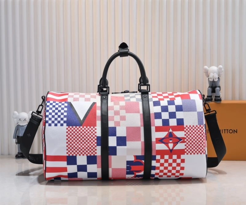 UrbanChic Louis Vuitton Travel Bags 79122