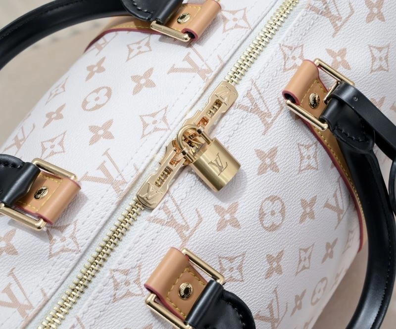 HighPerformance Louis Vuitton Travel Bags 79113