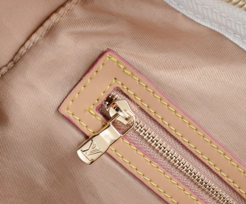 HighPerformance Louis Vuitton Travel Bags 79113