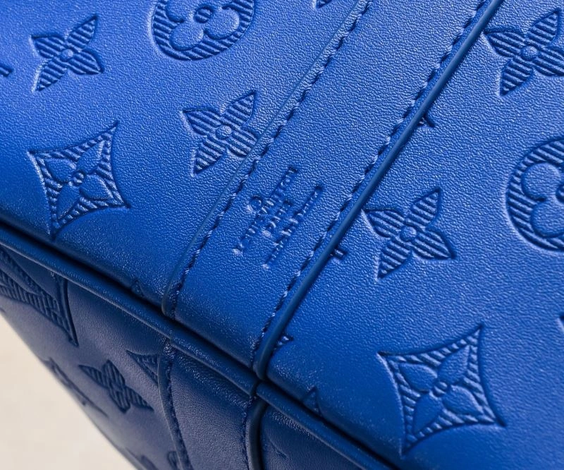 Louis Vuitton Travel Bags Breathable 79112