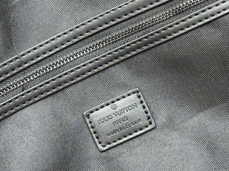 SunProtective Louis Vuitton Travel Bags 79104